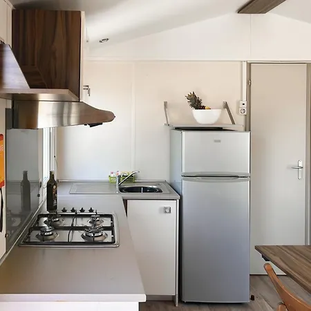 Kemp Parc St Vincent